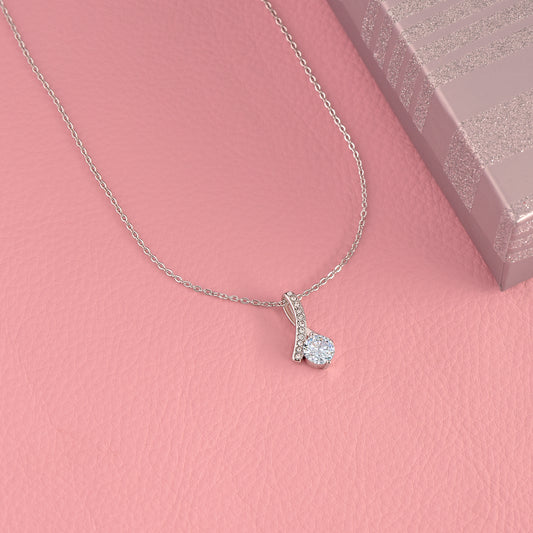 ALLURE NECKLACE